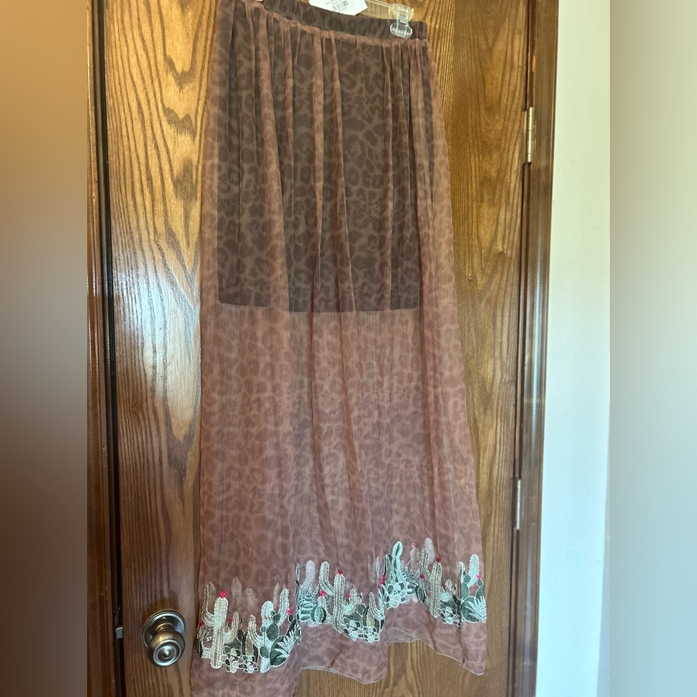 NWT leopard with cactus print skirt